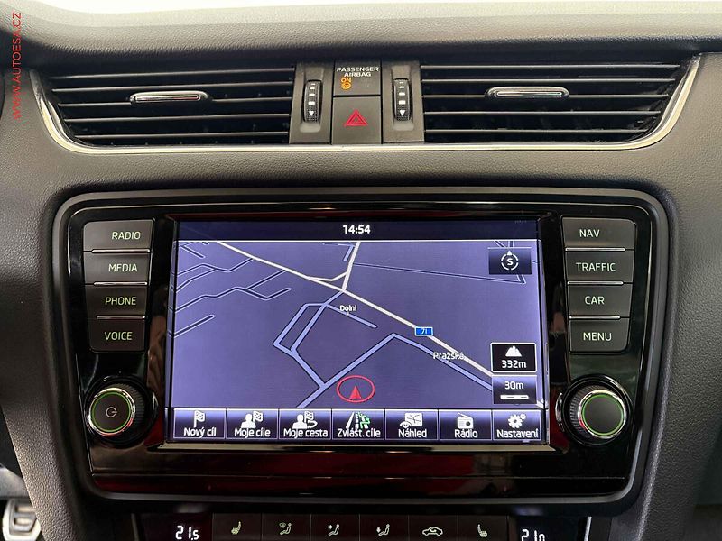 Škoda Octavia (2013) 2.0TDI, Navi, bixen - fotka 11 z 16
