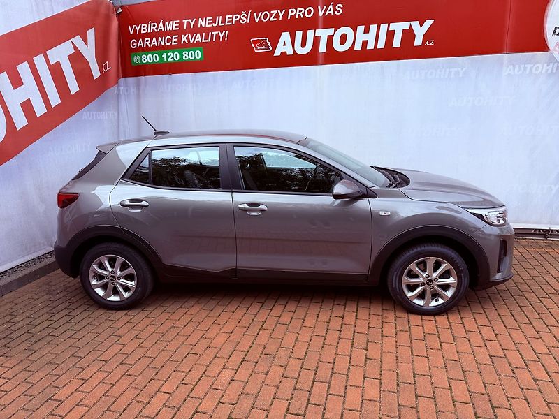 Kia Stonic 1.4 Edition 7, Serviska, 1.Maj - fotka 5 z 24