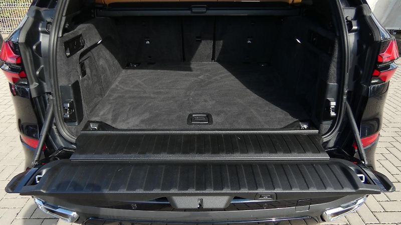 BMW X5 30d xDrive M Sport - fotka 19 z 26