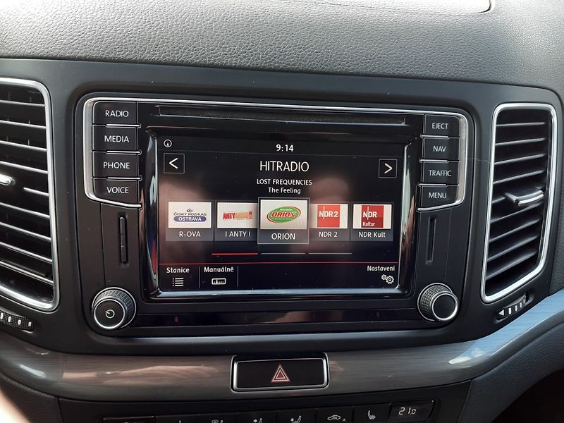Volkswagen Sharan (2017) 2.0 TDI 4X4 DSG 7 MÍST. - fotka 12 z 48