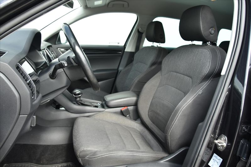 Škoda Kodiaq 2.0 TDI DSG 4x4 STYLE TAŽNÉ ČR - fotka 10 z 28
