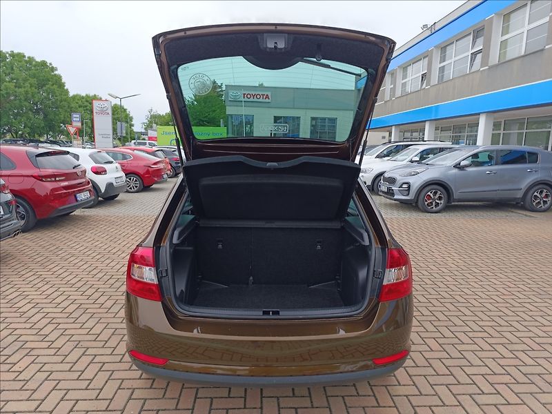 Škoda Rapid 1,2 TSi DSG Ambition - fotka 19 z 19