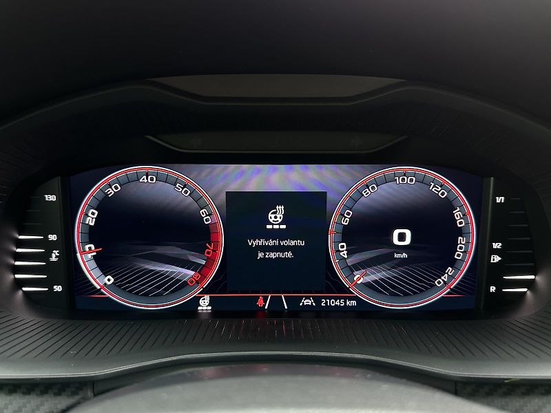 Škoda Scala 1.0TSi 116PS Monte Carlo Matri - fotka 23 z 46