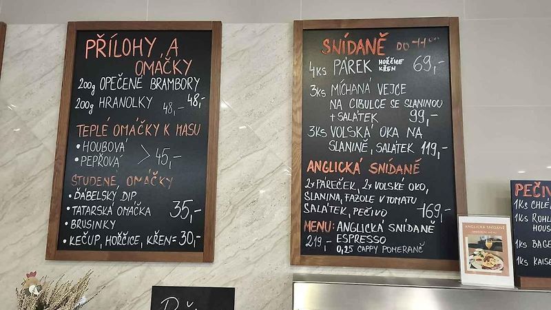 V Restauraci Motogrill u Humpolce jsme si dali poctivou dršťkovou a knedlo, zelo, vepřo.