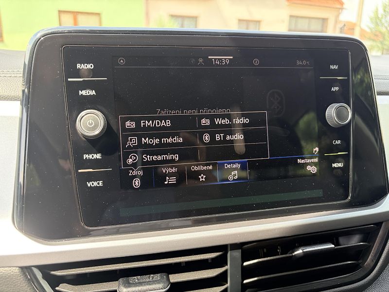 Volkswagen T-Roc 1.0TSI LED VIRTUAL - fotka 27 z 47