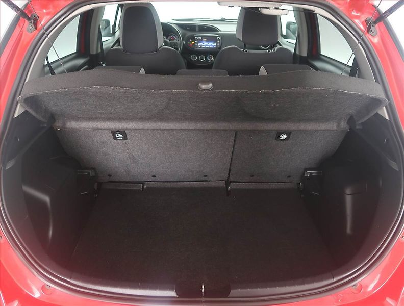 Toyota Yaris (2019) Y20 1.5 Dual VVT-i, Serv.kniha - fotka 13 z 14