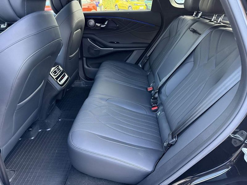 Omoda 9 (2026) Premium 1.5TGDI PHEV AWD - fotka 10 z 29