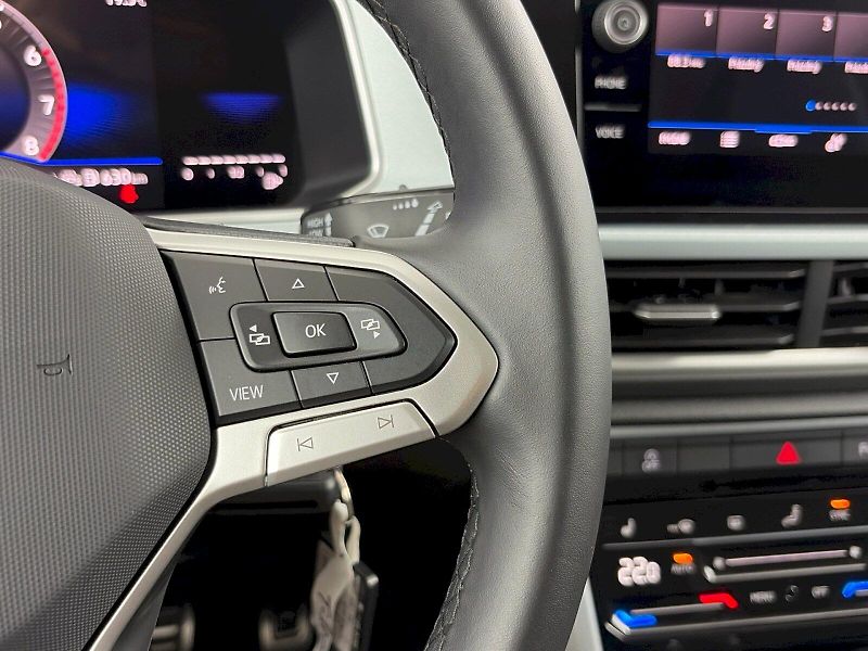 Volkswagen T-Roc (2025) Life GOAL 1.0 TSI 85kW - fotka 23 z 27