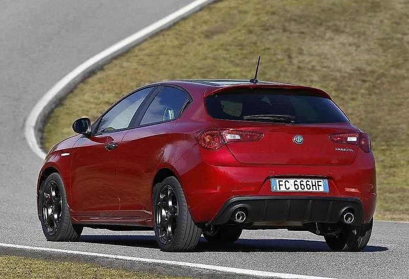 Alfa Romeo Giulietta.