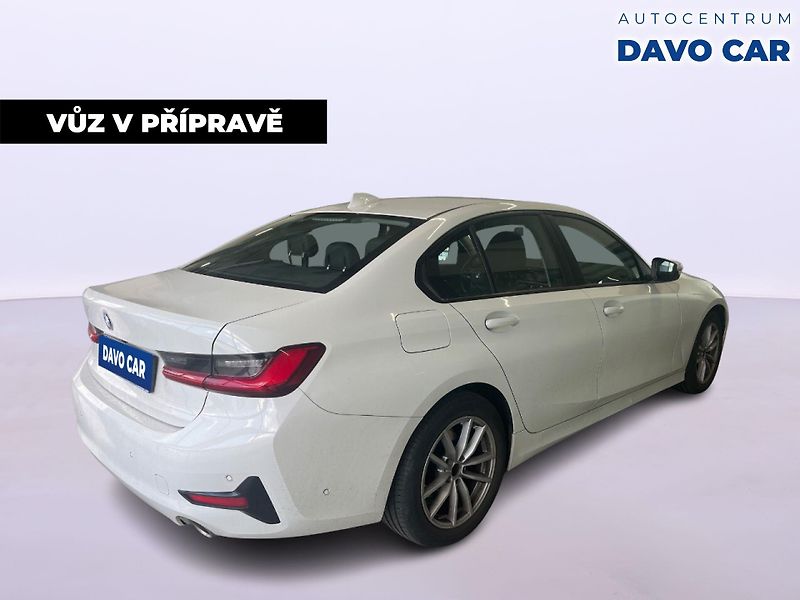 BMW Řada 3 2,0 320d 190k xDrive ADVANTAGE - fotka 5 z 33