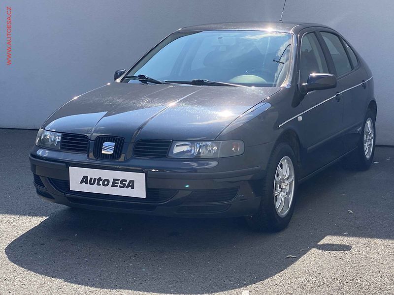 Seat Leon (2002) 1.6i, AC - fotka 3 z 15