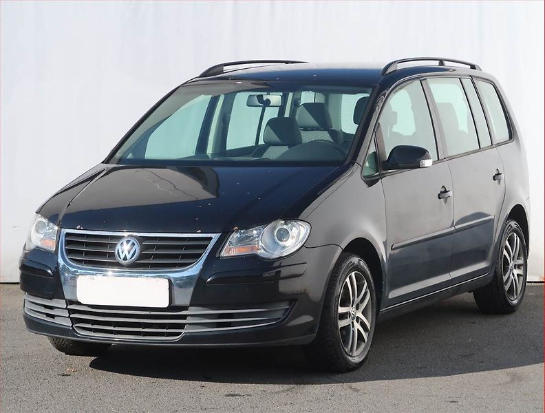 Volkswagen Touran (2008) 1.9 TDI, Tempomat - fotka 2 z 18