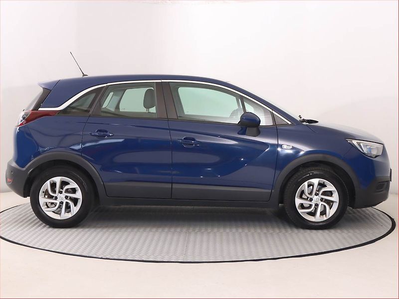 Opel Crossland X (2018) 1.2 Turbo, Automat, Serv.kniha - fotka 6 z 19
