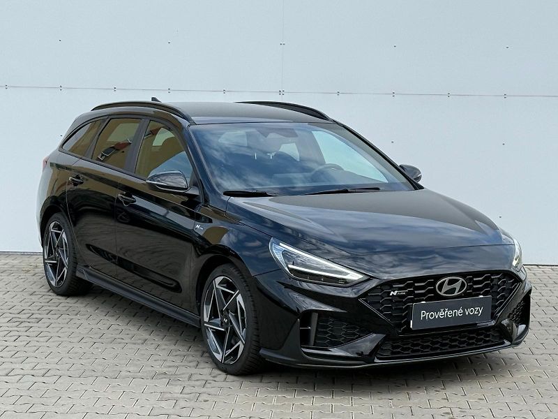 Hyundai i30 1.5 T-GDI MHEV DCT N-Line - fotka 6 z 29