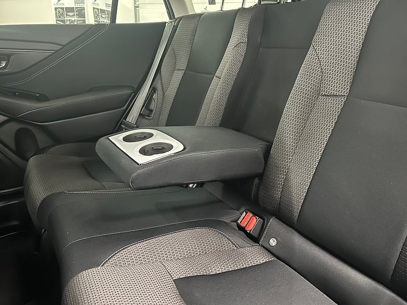 Subaru Outback (2024) 2.5 ACTIVE AUT 2024 - zaruka - fotka 19 z 51