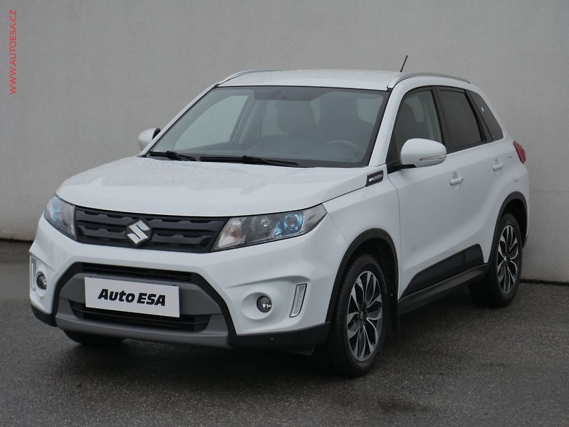 Suzuki Vitara (2016) 1.6 DDiS 4x4, ČR, AT, navi - fotka 3 z 26