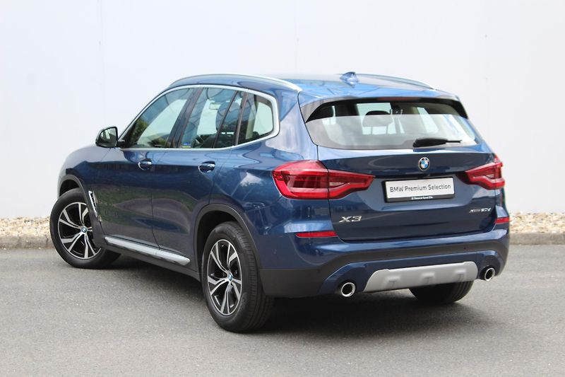 BMW X3 xDrive20d - fotka 8 z 22