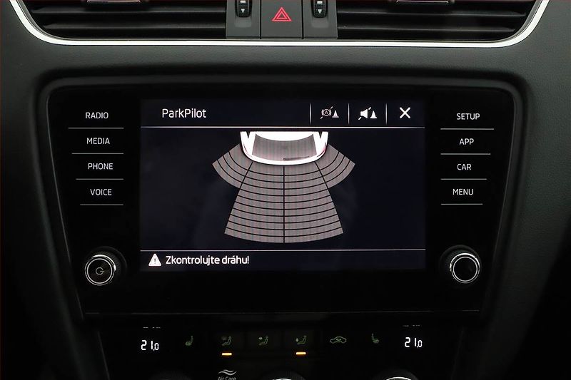 Škoda Octavia (2020) Ambition 1.5 TSI, ČR,1.maj - fotka 11 z 19