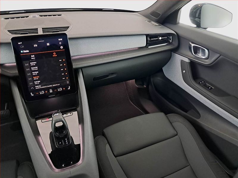 Polestar 2 (2020) Long Rng Dual Motor, SoH 92% - fotka 8 z 22