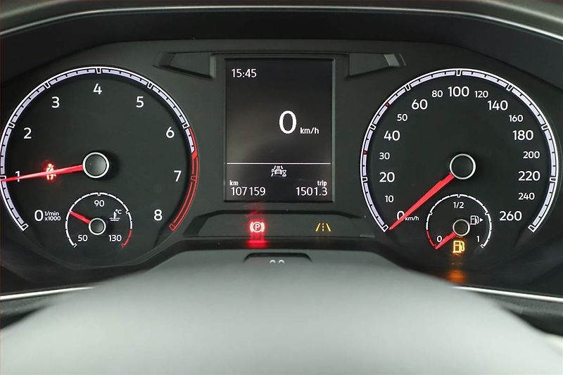 Volkswagen T-Roc (2021) 1.0 TSI, Tempomat - fotka 10 z 18