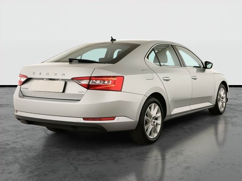 Škoda Superb (2022) Style 2.0 TDI - fotka 5 z 20