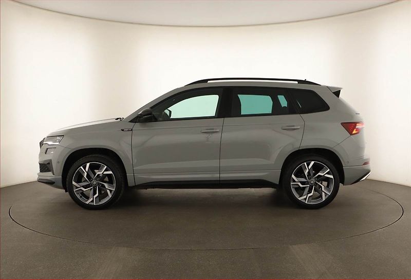 Škoda Karoq (2025) 2.0 TDI, SPORTLINE, AUTOMAT - fotka 3 z 17