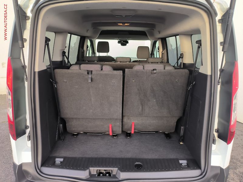Ford Tourneo Connect (2015) 1.5 TDCi MAXi, 2.maj, Trend - fotka 7 z 20
