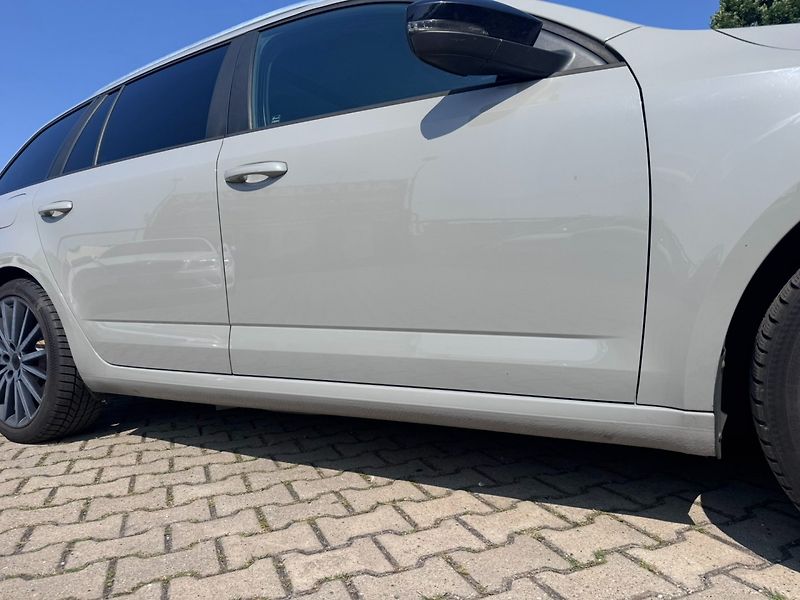 Škoda Octavia (2013) RS 2,0 TDI 135 KW DSG - fotka 18 z 47