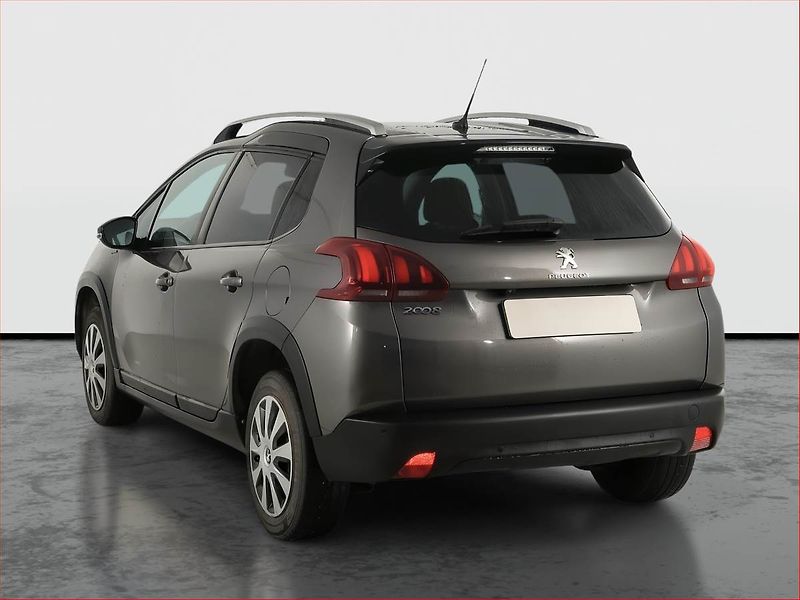 Peugeot 2008 (2019) Active 1.2 PureTech, Tempomat - fotka 4 z 16