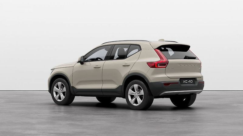 Volvo XC40 (2026) B3 2.0L 163 HP AT7 FWD CORE - fotka 6 z 7