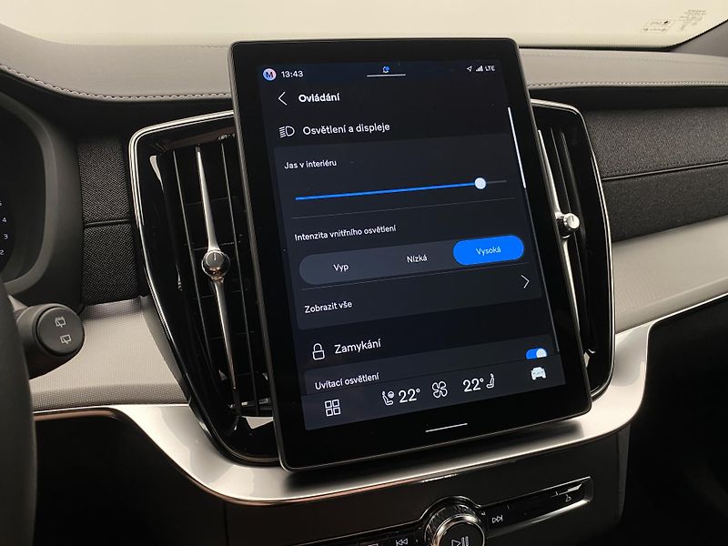 Volvo XC90 (2026) B5 AWD AUT BLACK EDITION PLUS  - fotka 56 z 73