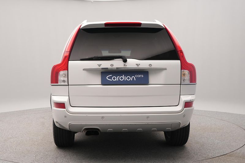 Volvo XC90 D5 AWD EXECUTIVE AUT CZ - fotka 9 z 36