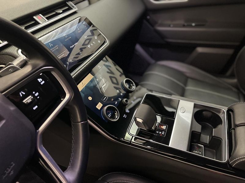 Land Rover Range Rover Velar (2021) D200,REZERVOVÁNO - fotka 23 z 41