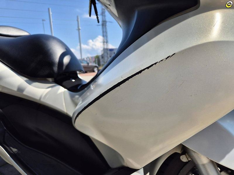 Honda PCX 125 (2011) - fotka 19 z 24