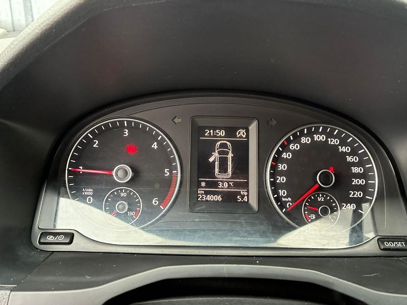 Volkswagen Caddy (2016) MAXI, 2.0TDi, 75KW, 7 MÍST - fotka 12 z 19