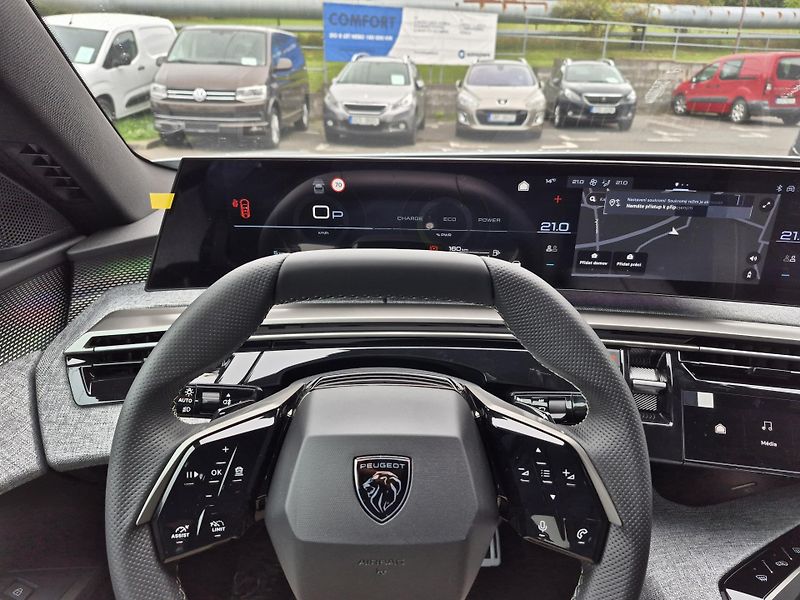Peugeot 3008 (2026) GT Hybrid 145 e-DCS6  - fotka 24 z 27