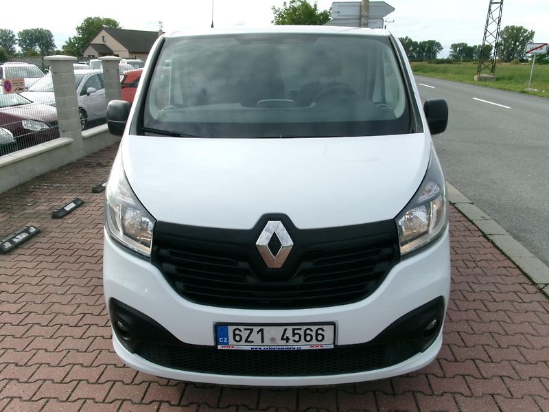 Renault Trafic (2017) 1,6dCi KLIMA TAŽNÉ 1.MAJ - fotka 4 z 26