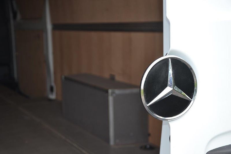 Mercedes-Benz Sprinter 317 XL výbava 22.000 km  - fotka 18 z 33