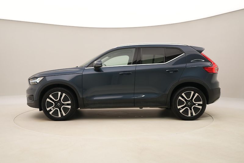 Volvo XC40 B4 AWD INSCRIPTION AUT CZ - fotka 9 z 42