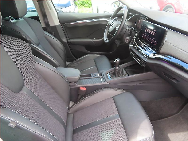 Škoda Octavia (2021) Style 1.0 TSI, Serv.kniha - fotka 9 z 24