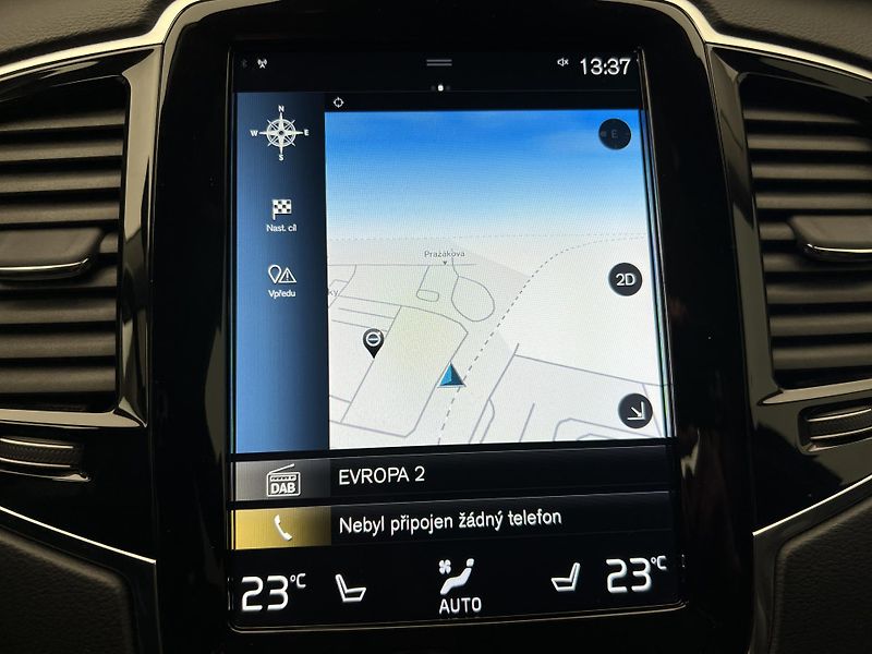 Volvo XC90 T8 AWD INSCRIPTION RECHARGE CZ - fotka 35 z 47