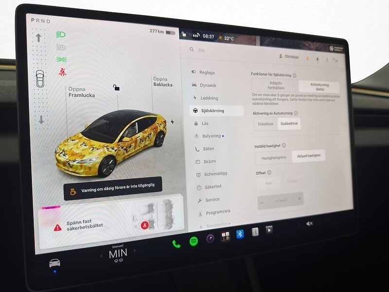 Tesla Model 3 Long Range AWD Highland - fotka 22 z 26