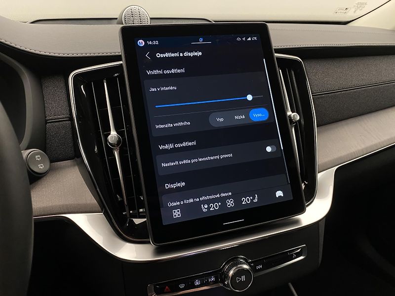 Volvo XC90 (2026) B5 AWD AUT BRIGHT PLUS 7míst - fotka 56 z 73