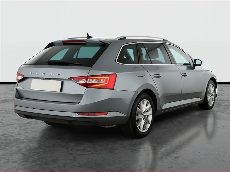 Škoda Superb (2019) Style 2.0 TSI, Automat - fotka 5 z 17