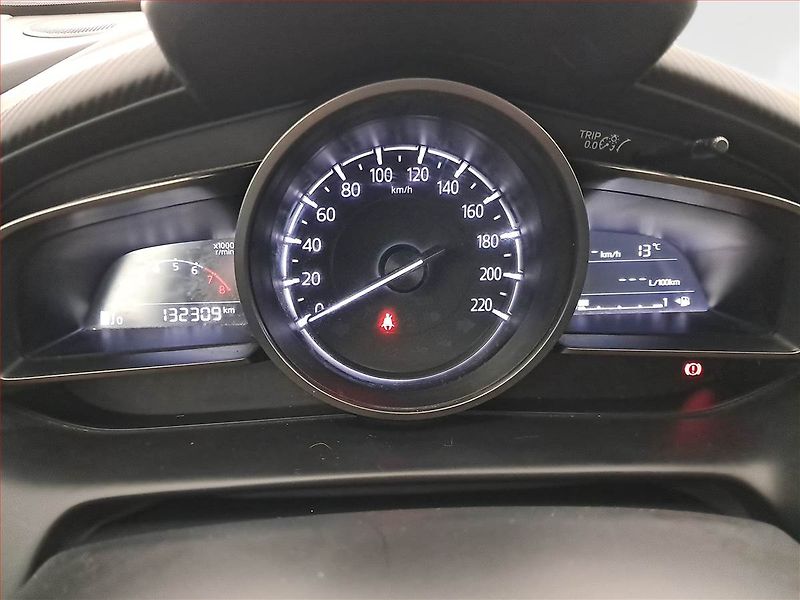 Mazda CX-3 (2017) 2.0 Skyactiv-G, ČR,1.maj - fotka 11 z 16