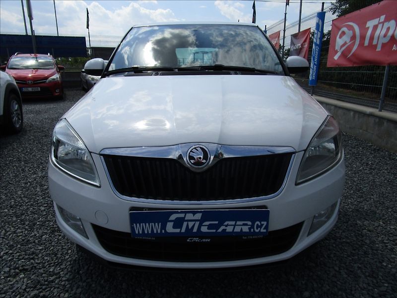 Škoda Fabia Combi 1.2i 12V Ambiente, Klima - fotka 2 z 41