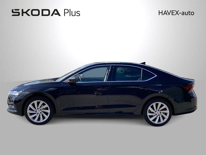 Škoda Octavia (2023) 1.5 TSI M-HEV DSG Style - fotka 3 z 38