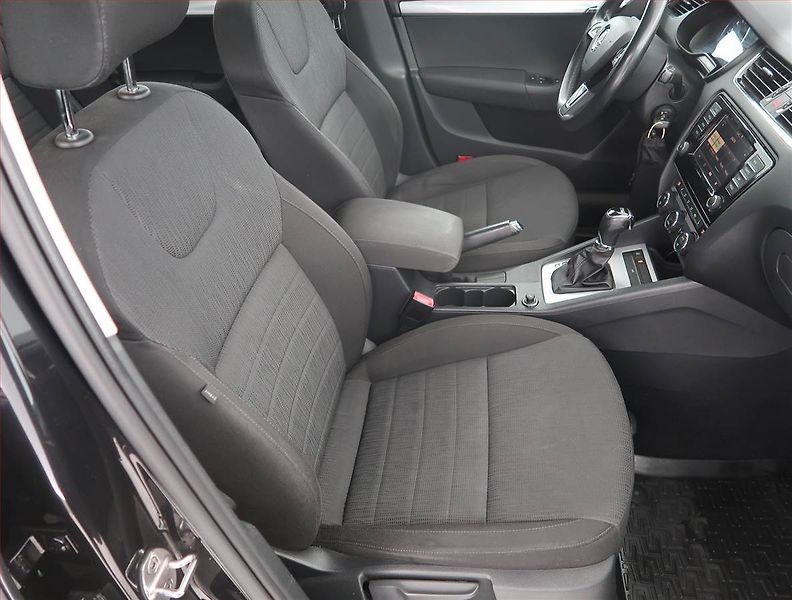 Škoda Octavia (2016) Style Plus 2.0 TDI, Automat - fotka 9 z 21