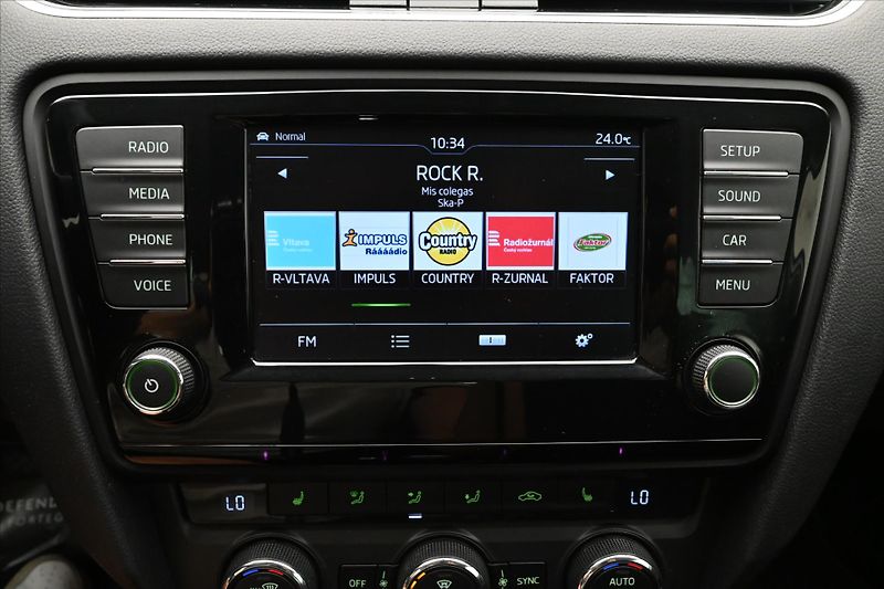 Škoda Octavia 1,6 TDI 81kW tažné nová STK - fotka 19 z 30