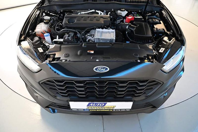 Ford Mondeo (2021) 2.0 ST-LINE LED ACC SONY ECOBL - fotka 37 z 40